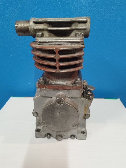 Sprężarka Star 200 Ursus C-330