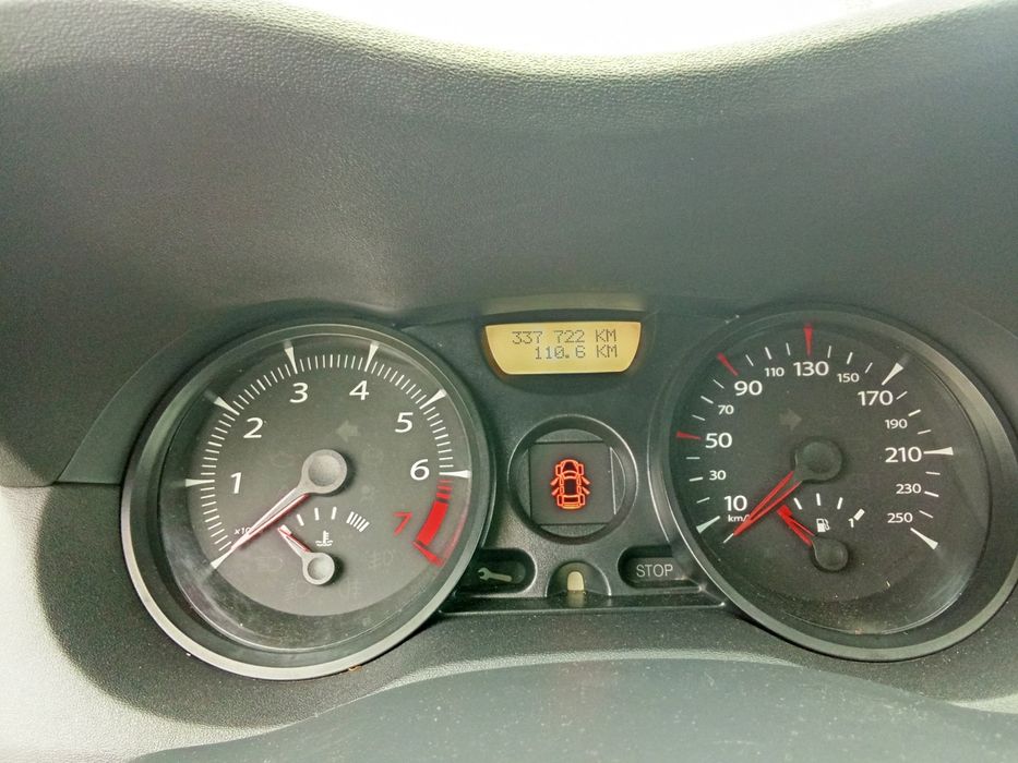 Рено Меган 2 1.6 Бензин
