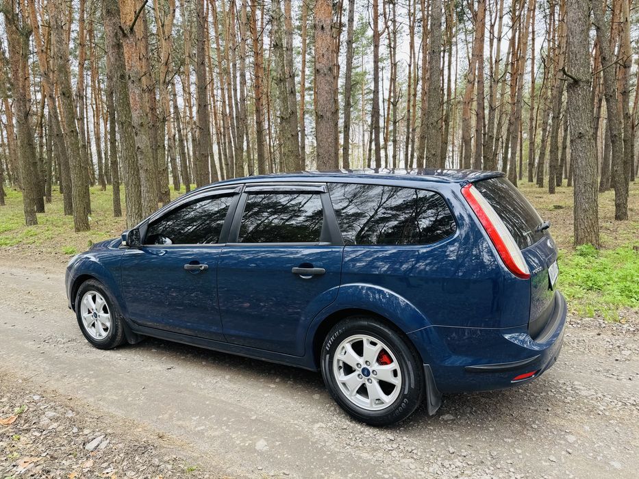 Ford Focus 1.6 Duratec Titanium 2011 рік Official