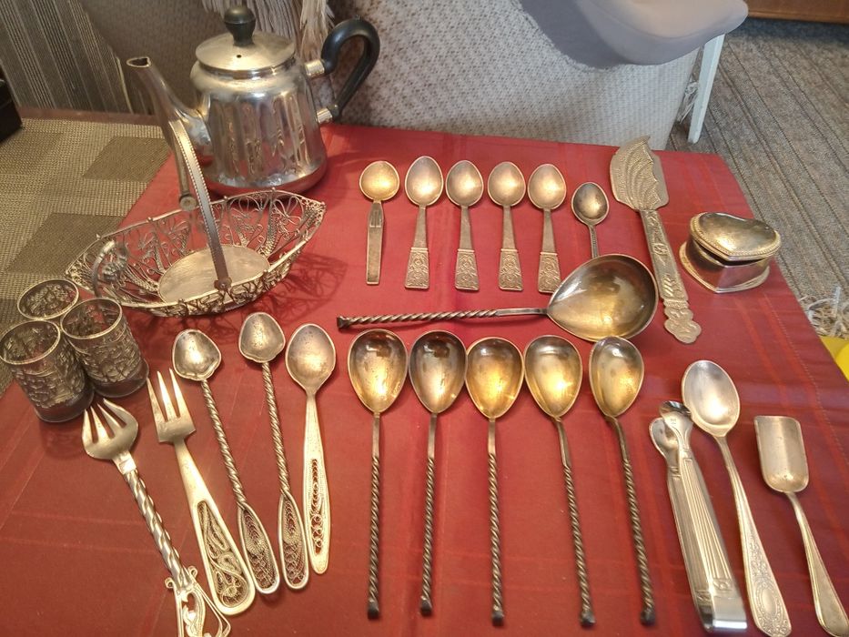 ,Ложки и вилки мельхиоровые  и нержавейка
