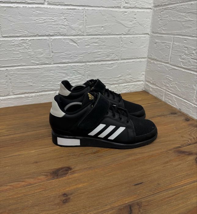 Штангетки adidas 38р