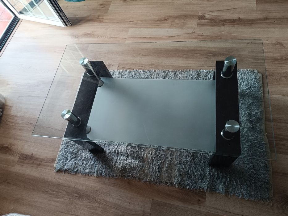 Mesa de Centro em Vidro Temperado 110 × 60 cm – Moderna