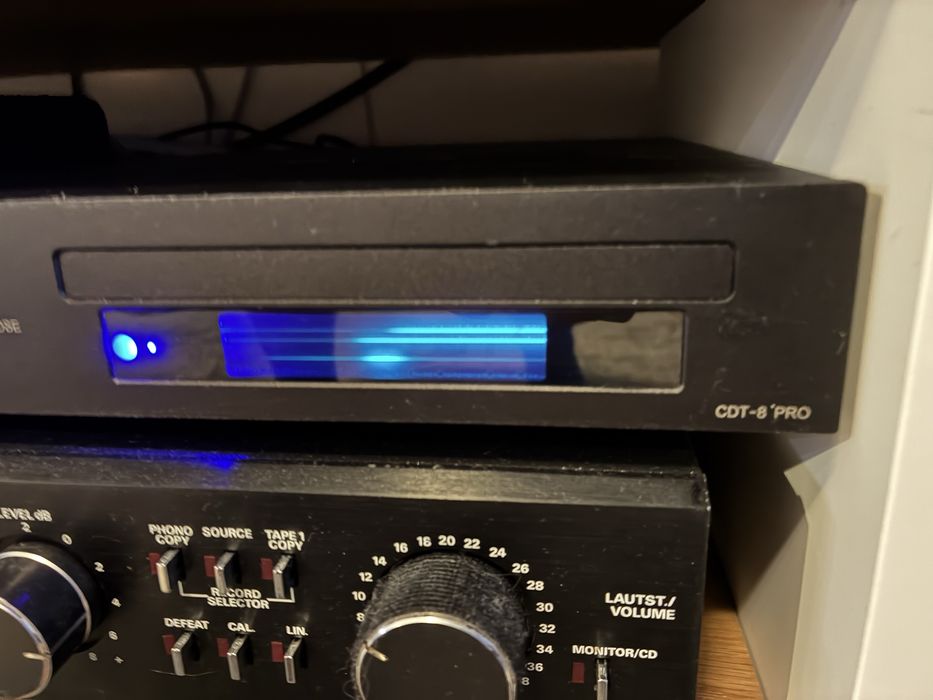 Transport cd Nuprime CDT- 8 PRO