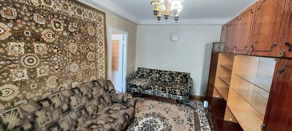 Продаж 1к квартири, метро Нивки, Салютна 31, парк