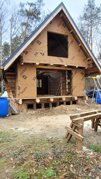 Dachy, usługi ciesielskie