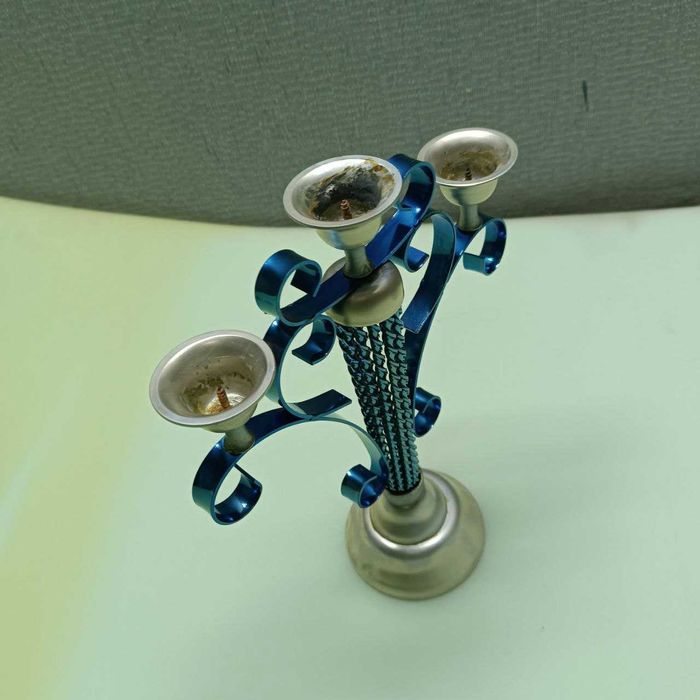 Канделябр, Подсвечник на 3 свечи
Металл (латунь/титан)