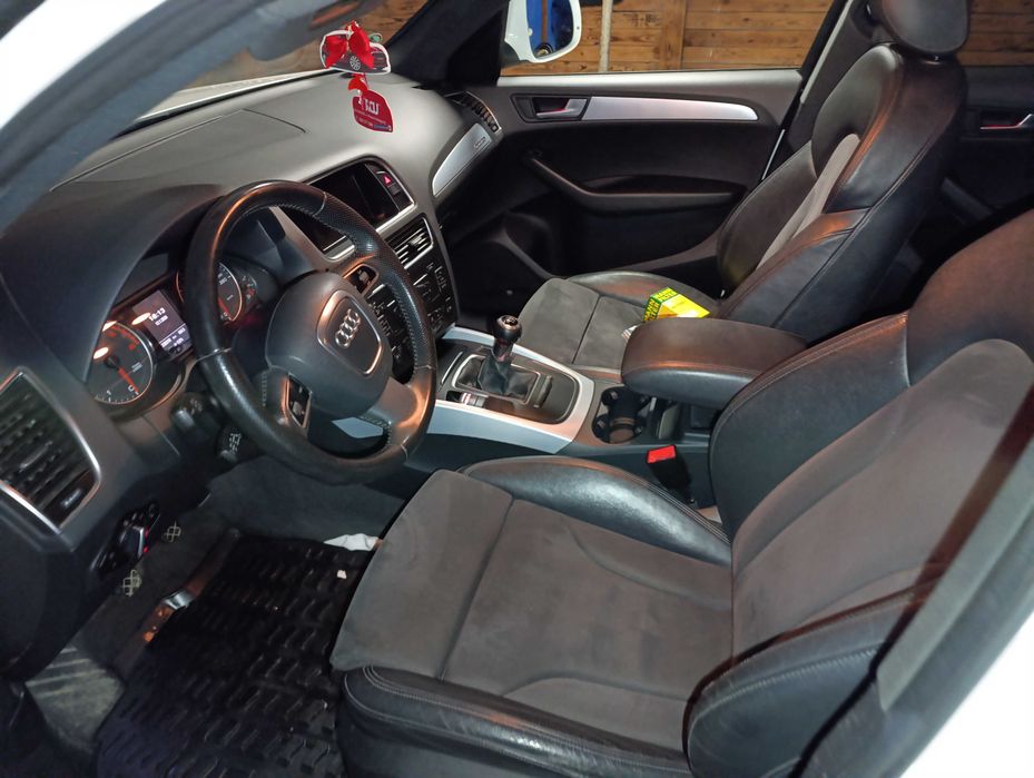Audi Q5 2.0TDI 2011r