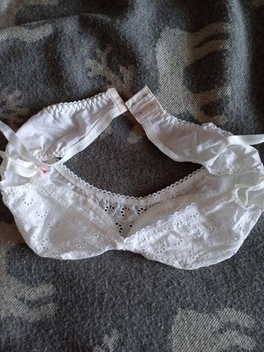 Бюстгальтер бюстгальтер