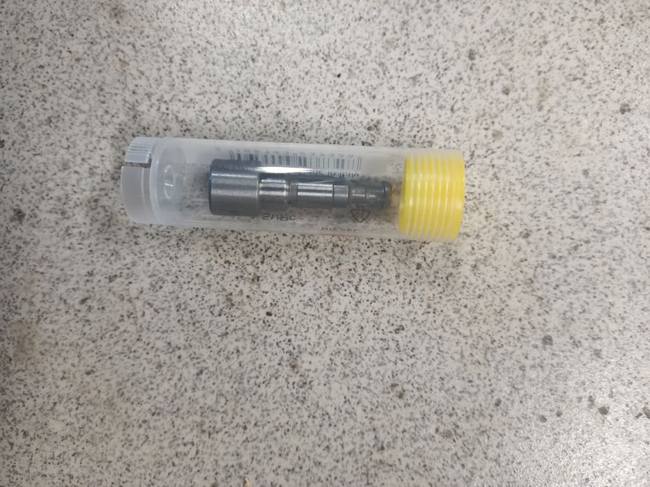 Pompa wtryskowa Mitsubishi L3e - sekcja pompy wtryskowej Cat, Schaeff