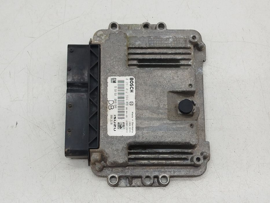 Centralina de Motor - OPEL Astra H GTC (A04) | 05 - 10