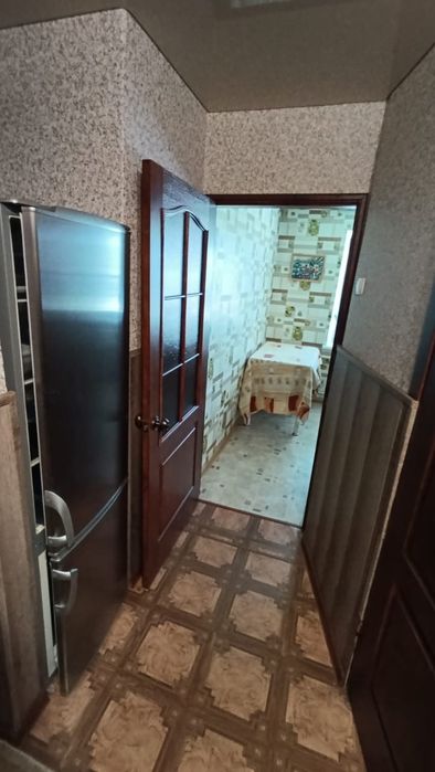 Продаю трёхкомнатнаю квартиру с гаражем в Славянске