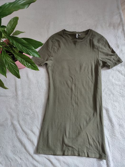 Długi t-shirt/tunika ASOS w kolorze khaki