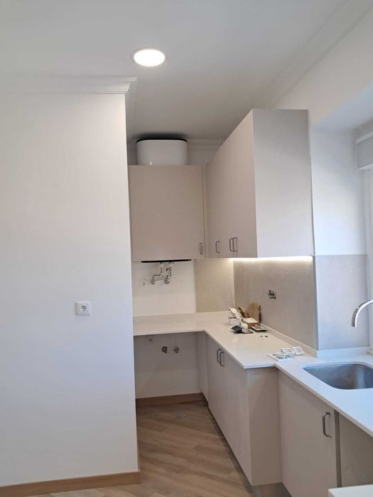 Apartamento T2 de Luxo na Amadora c/ Excelente Espaço Exterior