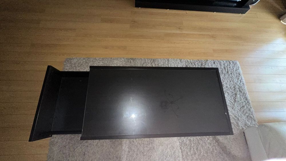 Mesa de centro com 2 gavetões