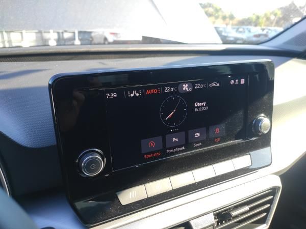 Display / ecrã de informações SEAT Leon Sportstourer (KL8)