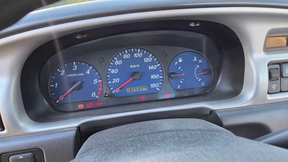 Mazda b2500 4x4 PickUp