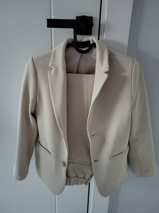 Garnitur Zara 140 komunia