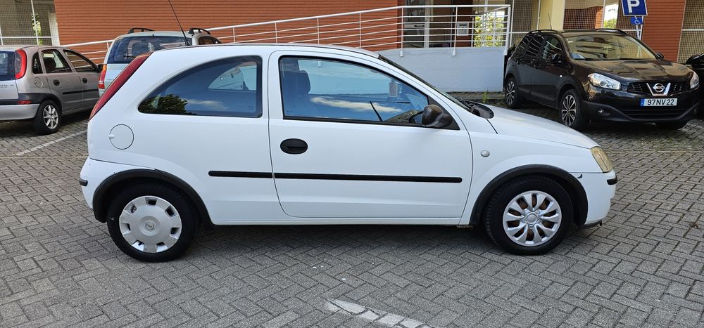 Opel corsa 1.3 cdti impecável a/c 06
