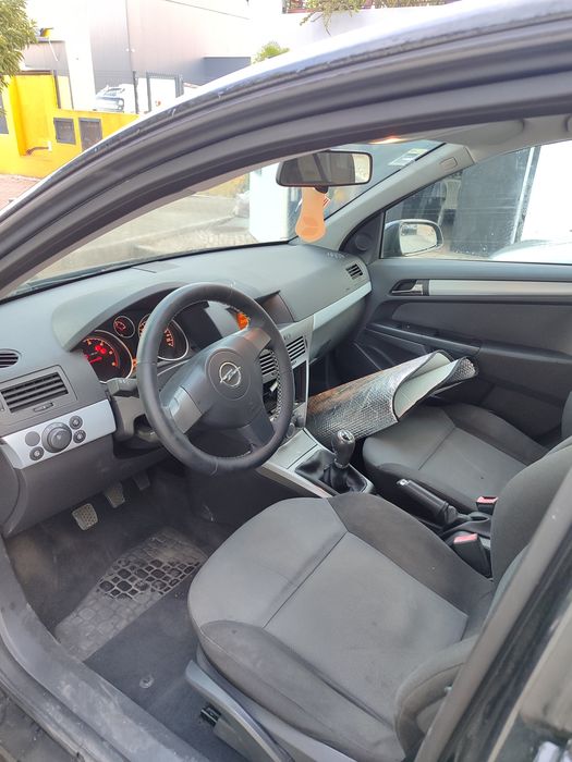 Opel astra 1.3 CDTI 150 mil quilómetros