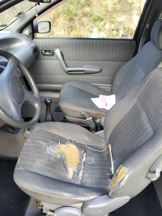 Carro Fiat Punto 55