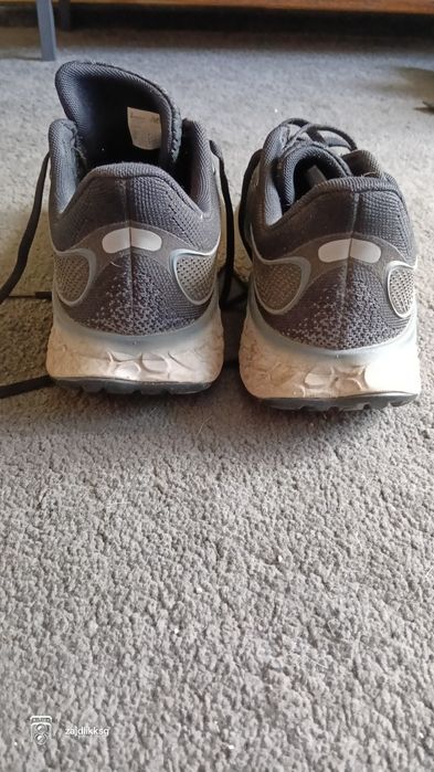 Buty do biegania NB Fresh Foam 1080