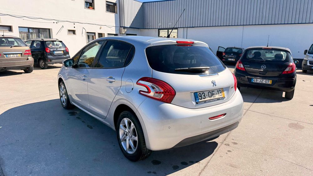 Peugeot 208 1.4HDi