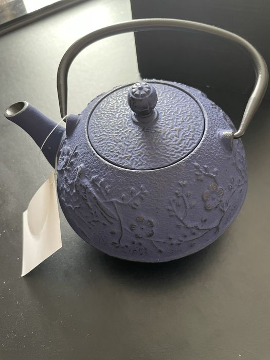 Чайник чугунний метал