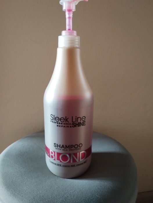 szampon Sleek Line Blond z proteinami