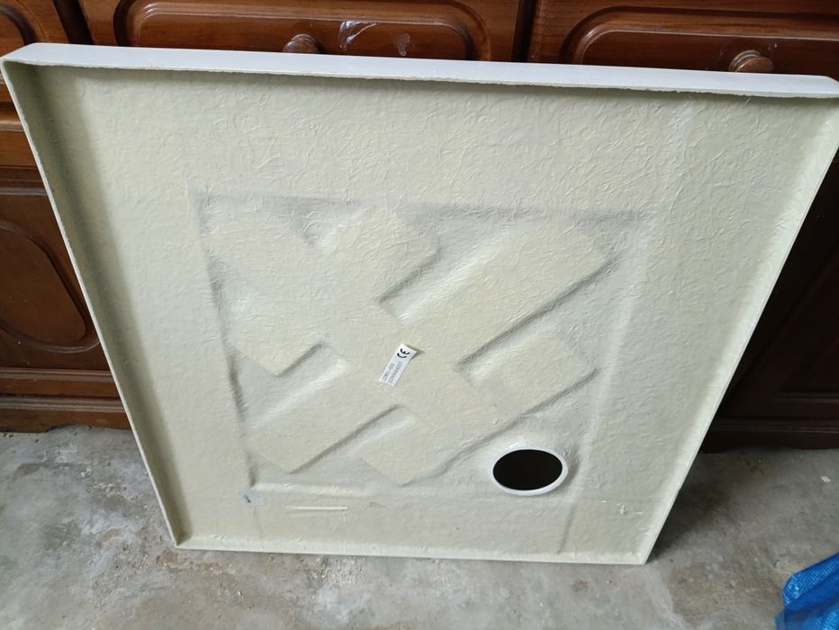 Base de duche nova nunca foi usada ,70/70