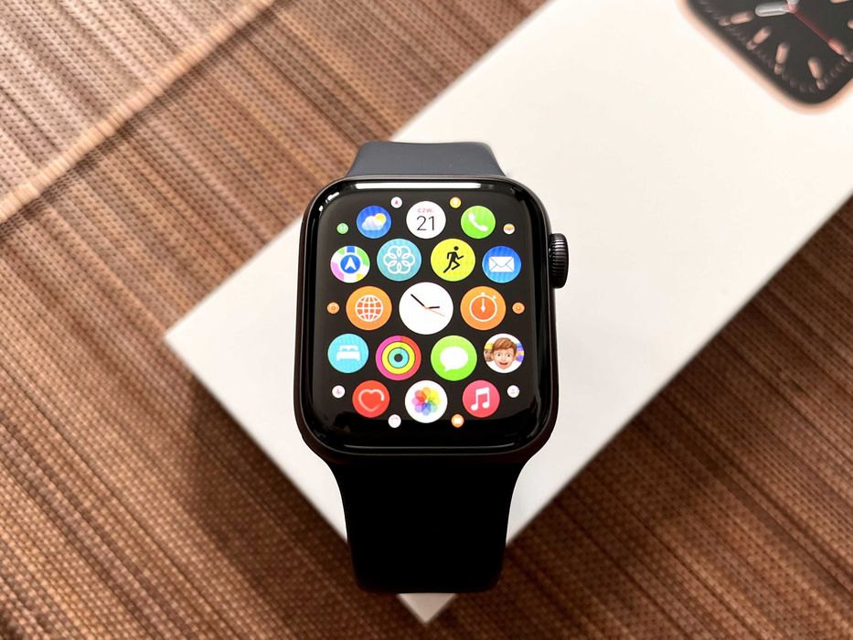 [NOWY] Apple Watch SE [GPS 40mm] Space Grey Aluminium Case [Bateria 100%]