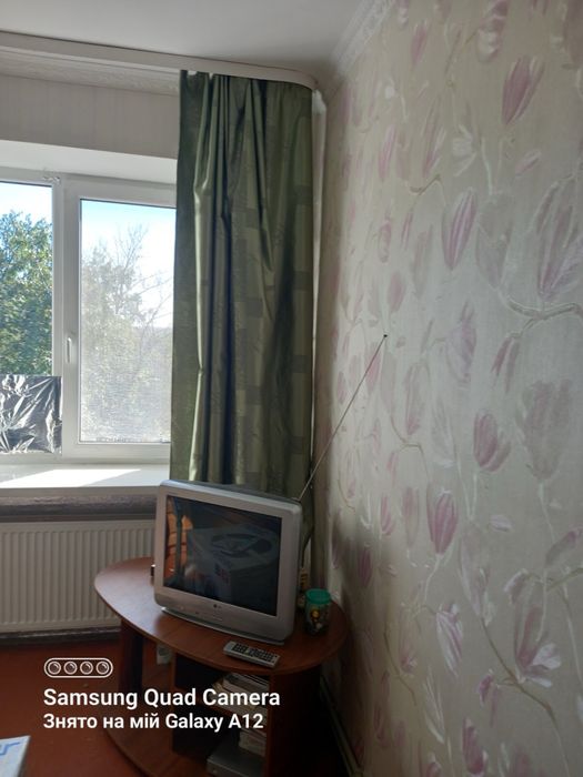 Продаю 2 кімнатну квартиру