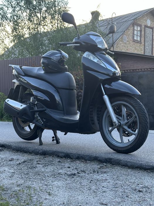 Honda SH 300