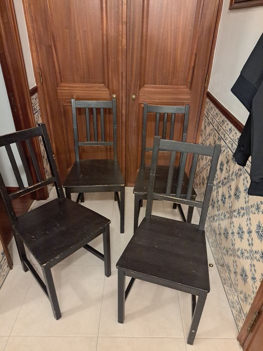 4 Cadeiras  ikea STEFAN
Ver em 3DCadeira de madeira leve com ripas v
