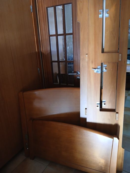 Vendo quarto solteiro.  Novo so visto