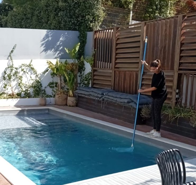 Jardineiro/ Piscineiro  Particular
