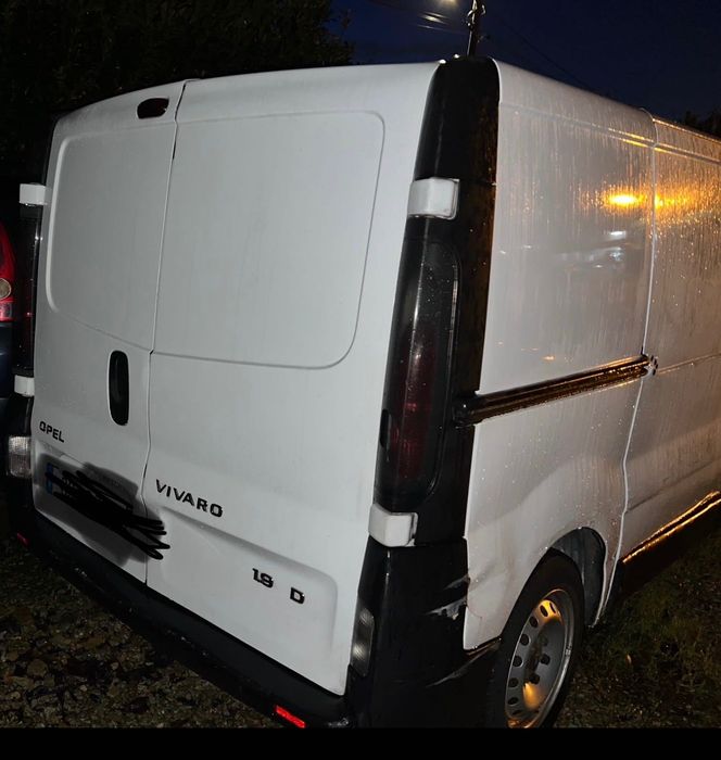 Carrinha comercial em bom estado de mecânica estado 3 lugares