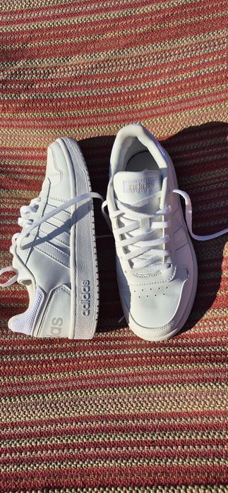 Adidas кросівки снікерси жіночі HOOPS 3.0 W