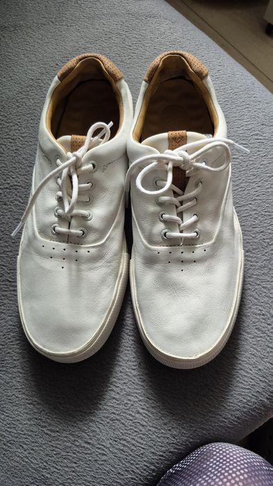 Białe buty męskie SPERRY .