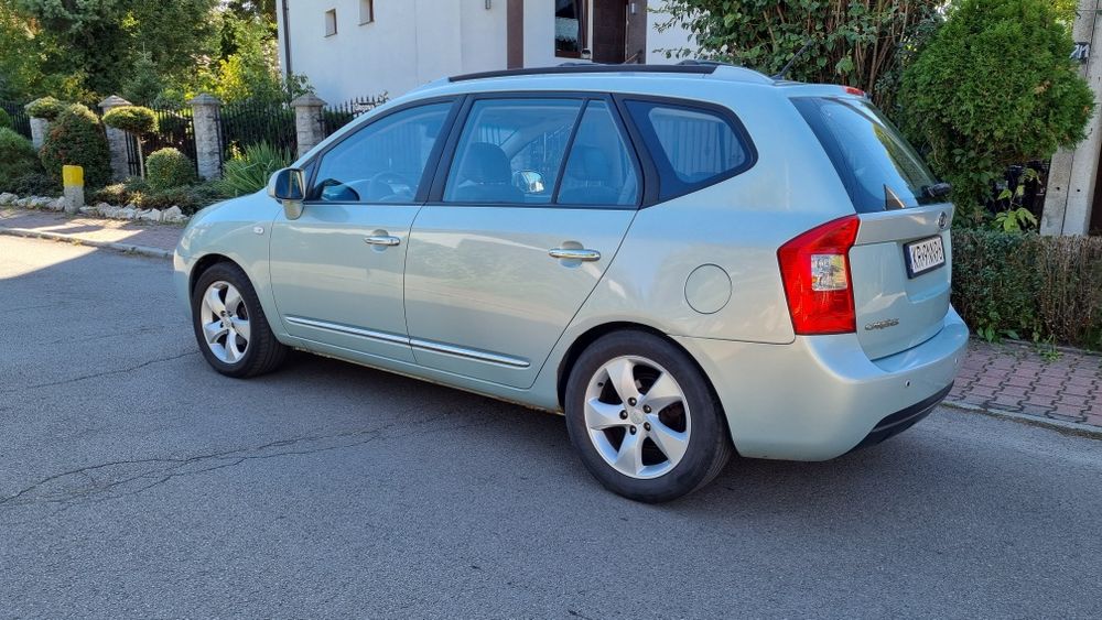 Kia Carens 2.0d  full wyposażenie