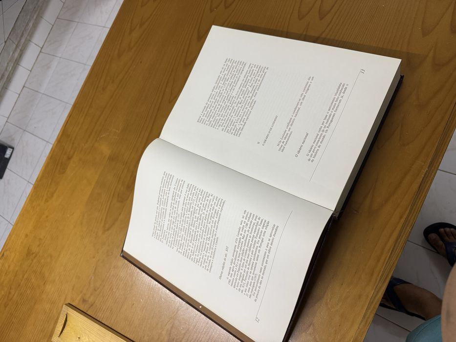 Livro edicao de luxo de OS LUSIADAS,a obra prima de Luis de camões