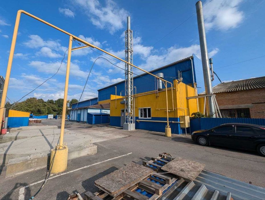 Продамо 2400 кв.м виробничих площ  консервного заводу в чудовому стані