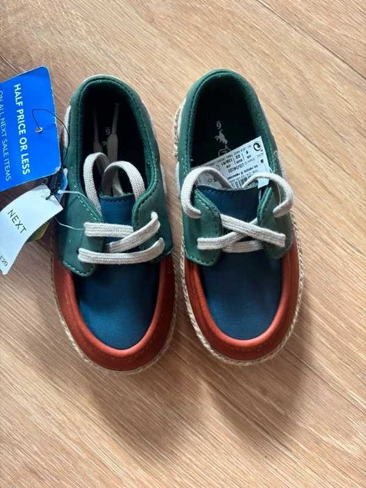 Piękne chłopięce espadryle NEXT 23