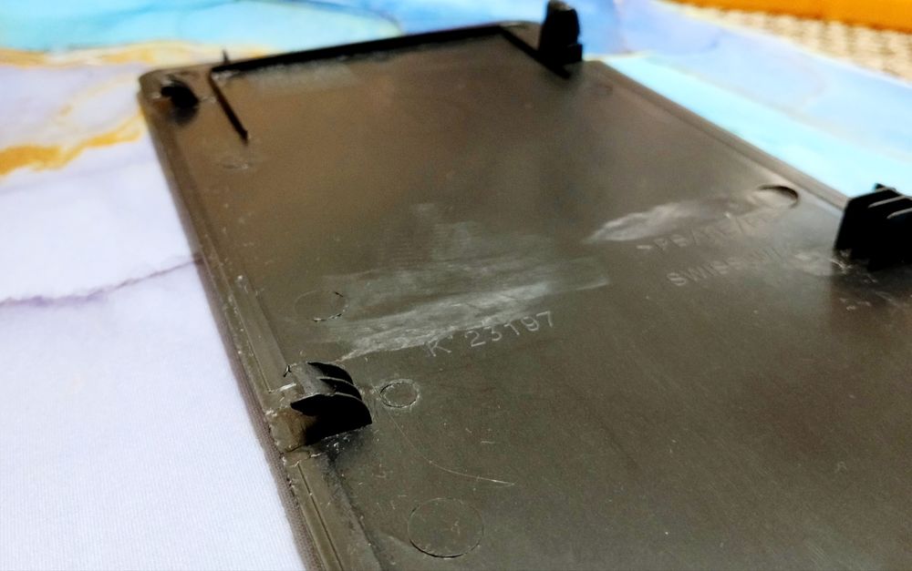 4B1 819 422 A01C Крышка Ауди 4B1819422A01C