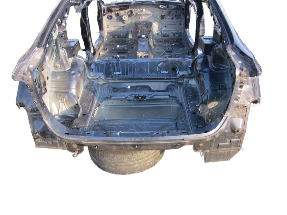 BMW 3 F34 GT KAROSERIA TYŁ PAS TYLNY ĆWIARTKA PRAWA WANNA PODŁOGA BAGAŻNIKA