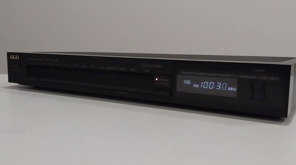 AKAI Tuner Sintonizador Rádio AT-A305