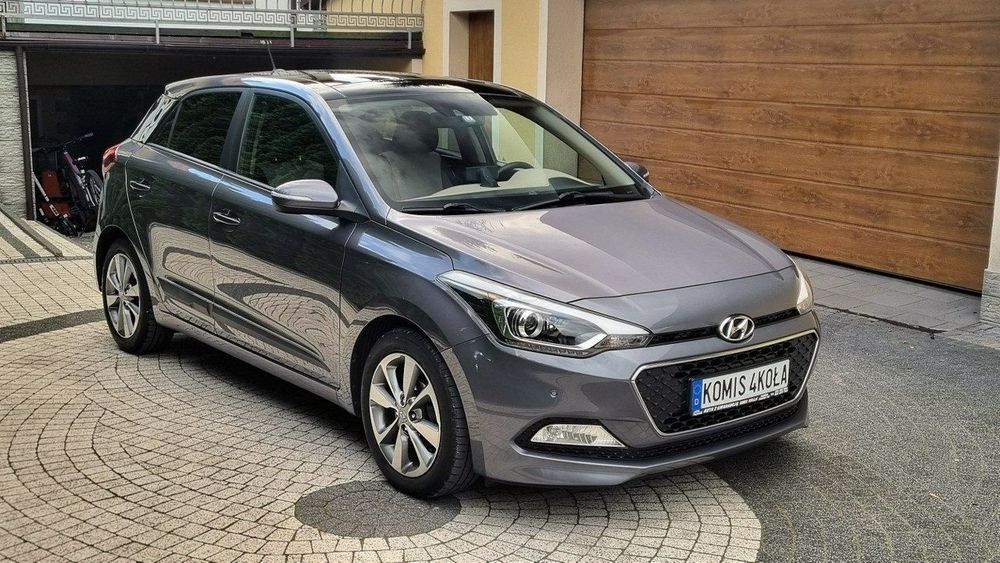 Hyundai i20 Panorama - Pakiet Zima - 6 Bieg - GWARANCJA - Zakup Door To Door