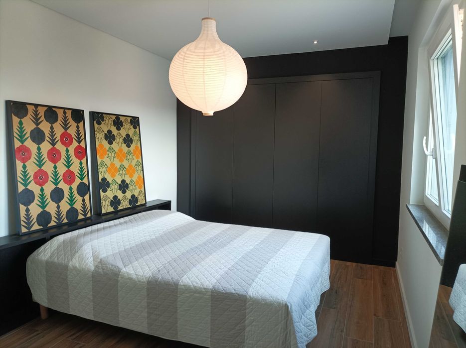 Penthouse T3 com garagem centro de Peniche.