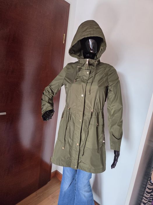 Wiosenny płaszcz kurtka Mohito 32 34