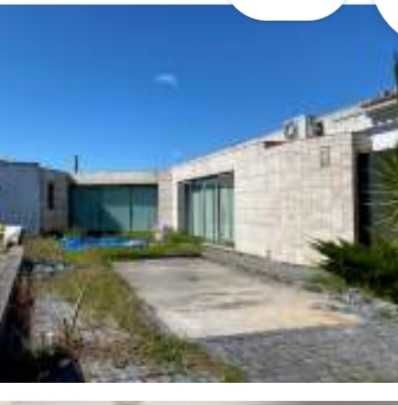 Moradia T4 em Vale do Paraíso