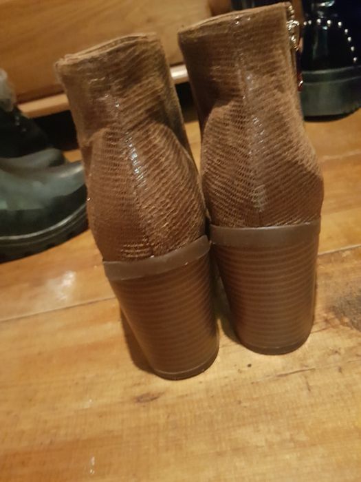 Botas de inverno e chuva